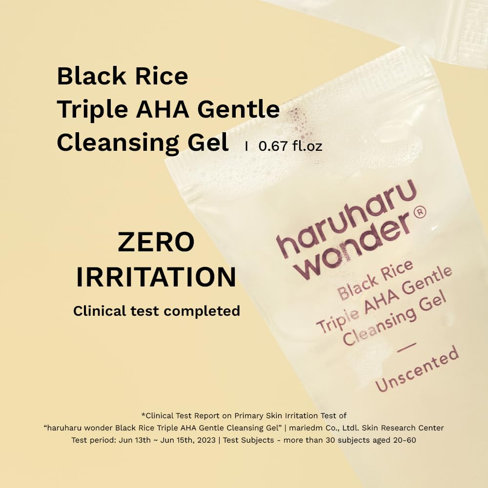 HARUHARU Wonder travel-size kit ready for on-the-go skincare.