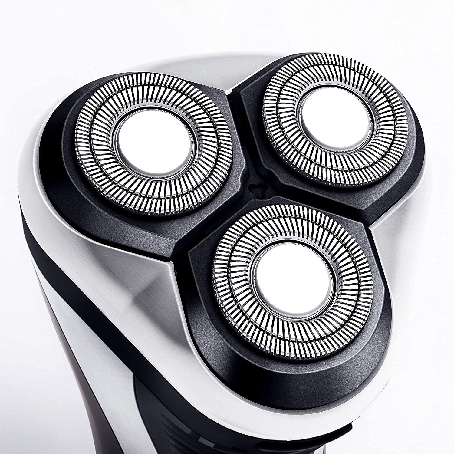 Hatteker pop-up trimmer detailing beard and sideburns with precision