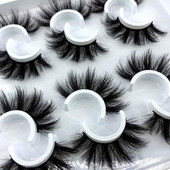 HBZGTLAD handmade lashes with soft fibers for comfortable all-day wear.