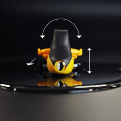 HeadBlade Moto side grip, palm-friendly control for precise shaving