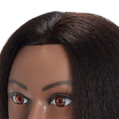Headwinn Traininghead close-up shows natural hair detail and parting ability.