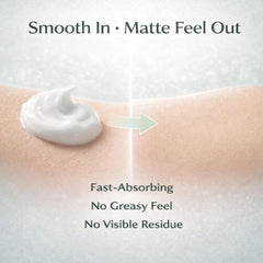 HEALORA Cream forms an invisible barrier while managing moisture