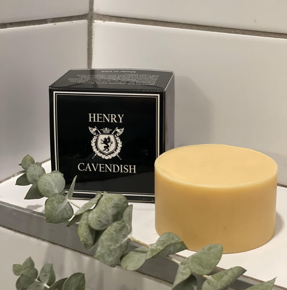 Henry Cavendish Himalaya ingredients close-up highlighting glycerin, coconut oil, and shea butter