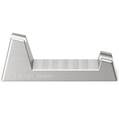 Henson Razor Stand demonstrates AL13 compatibility with a sturdy aluminum frame.
