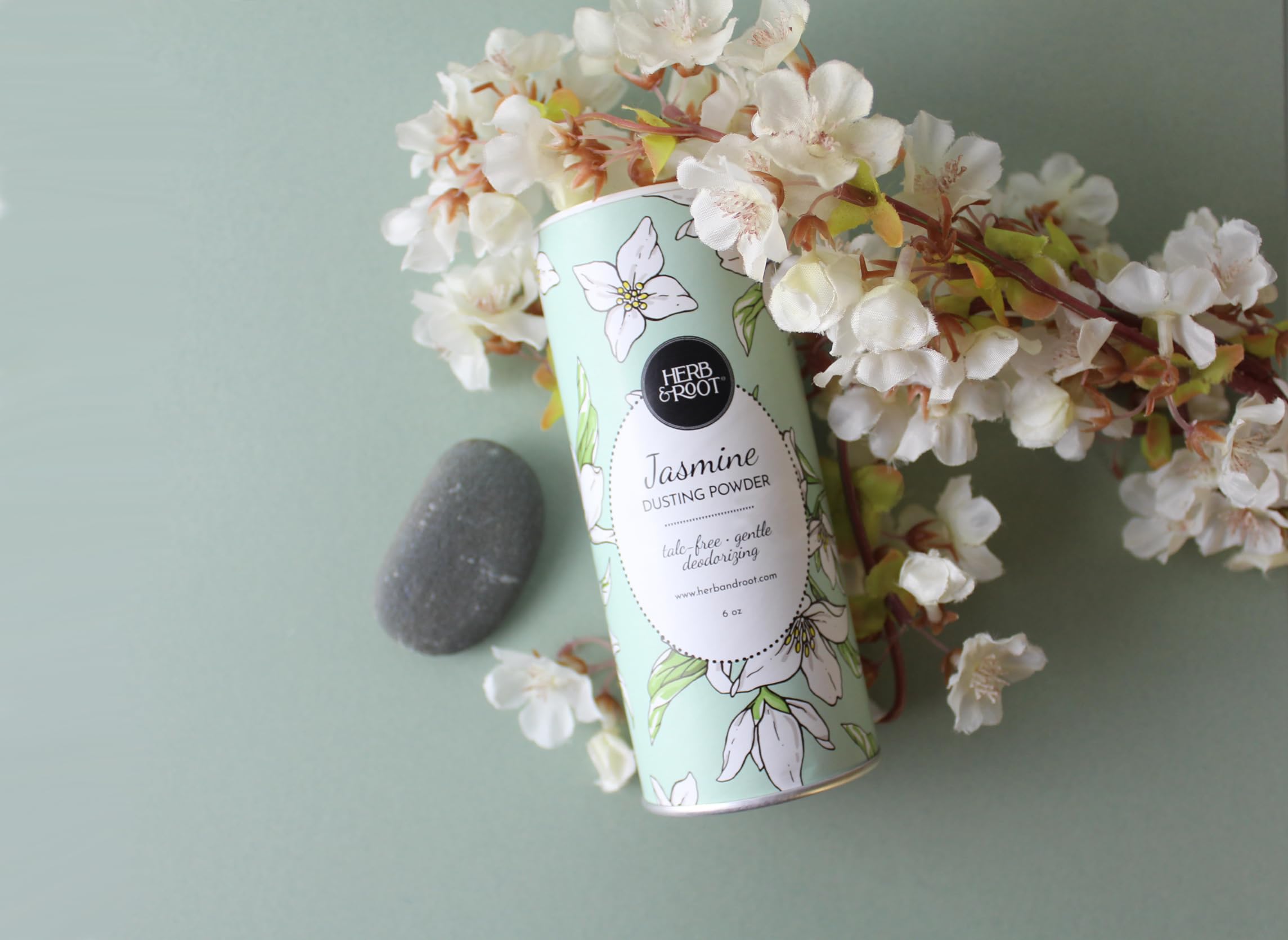 Herb & Root lavende r powder providing a calming, fresh application.