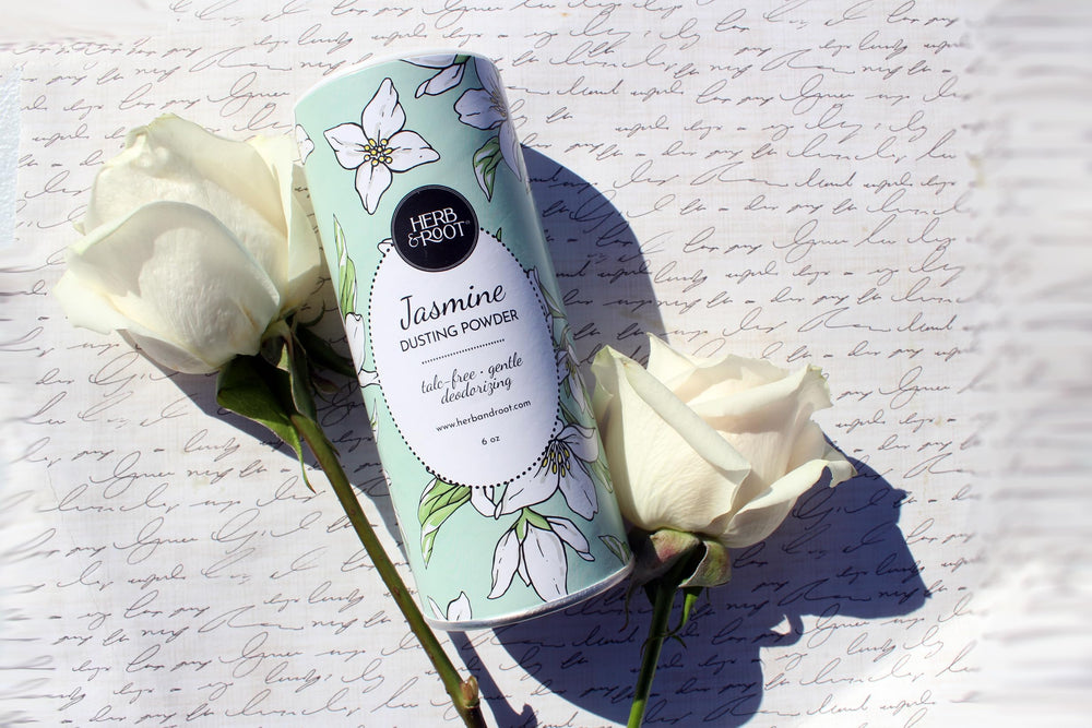 Herb & Root vanilla powder offering a warm, soothing scent.