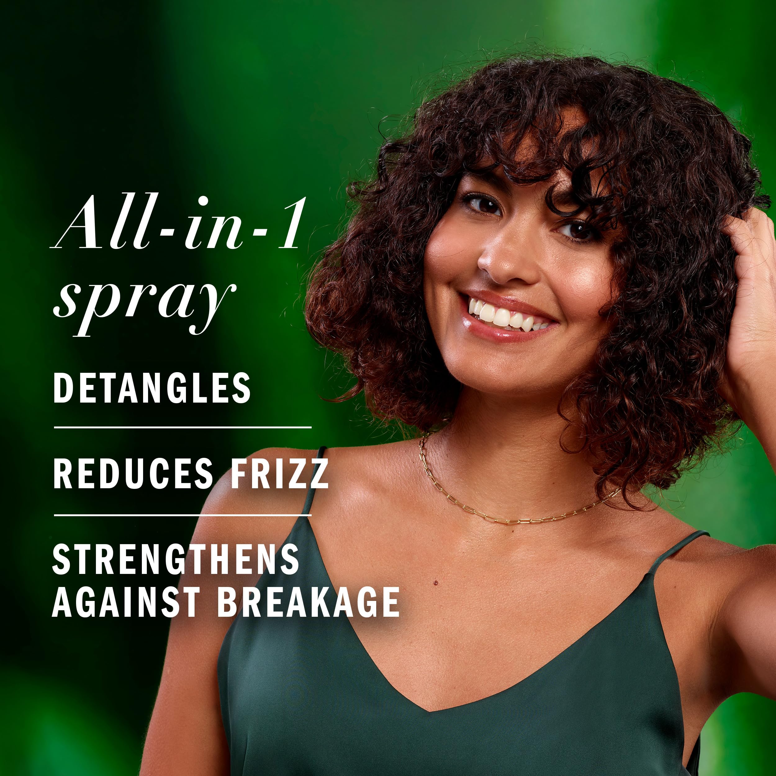 cabello con brillo natural tras usar Herbal Essences All-in-1 Nourishing Spray.