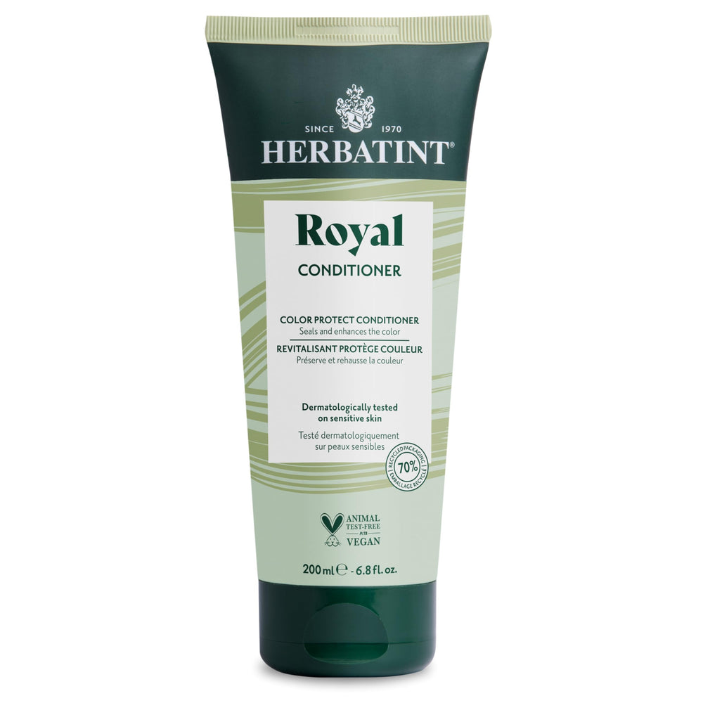 Herbatint Royal Conditioner, botella-vertido: facilita la aplicación y mantiene el color vibrante.