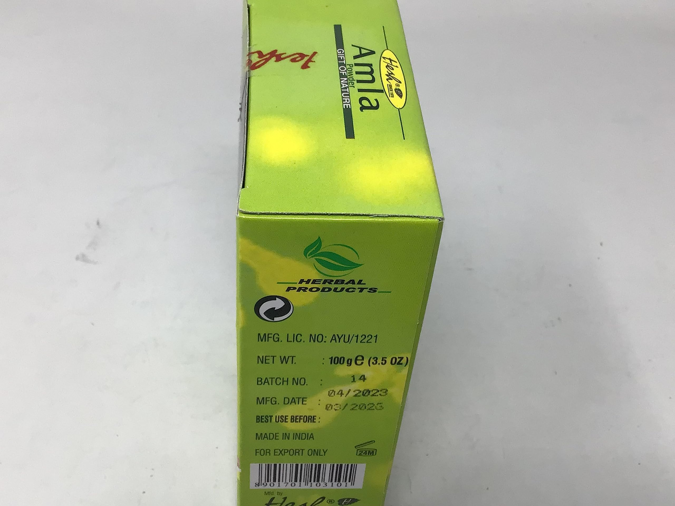 Rutina de cuidado capilar con Polvo de Amla de Hesh Pharma.