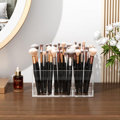 HIIMIEI crystal-clear case keeps cosmetics visible and within reach.