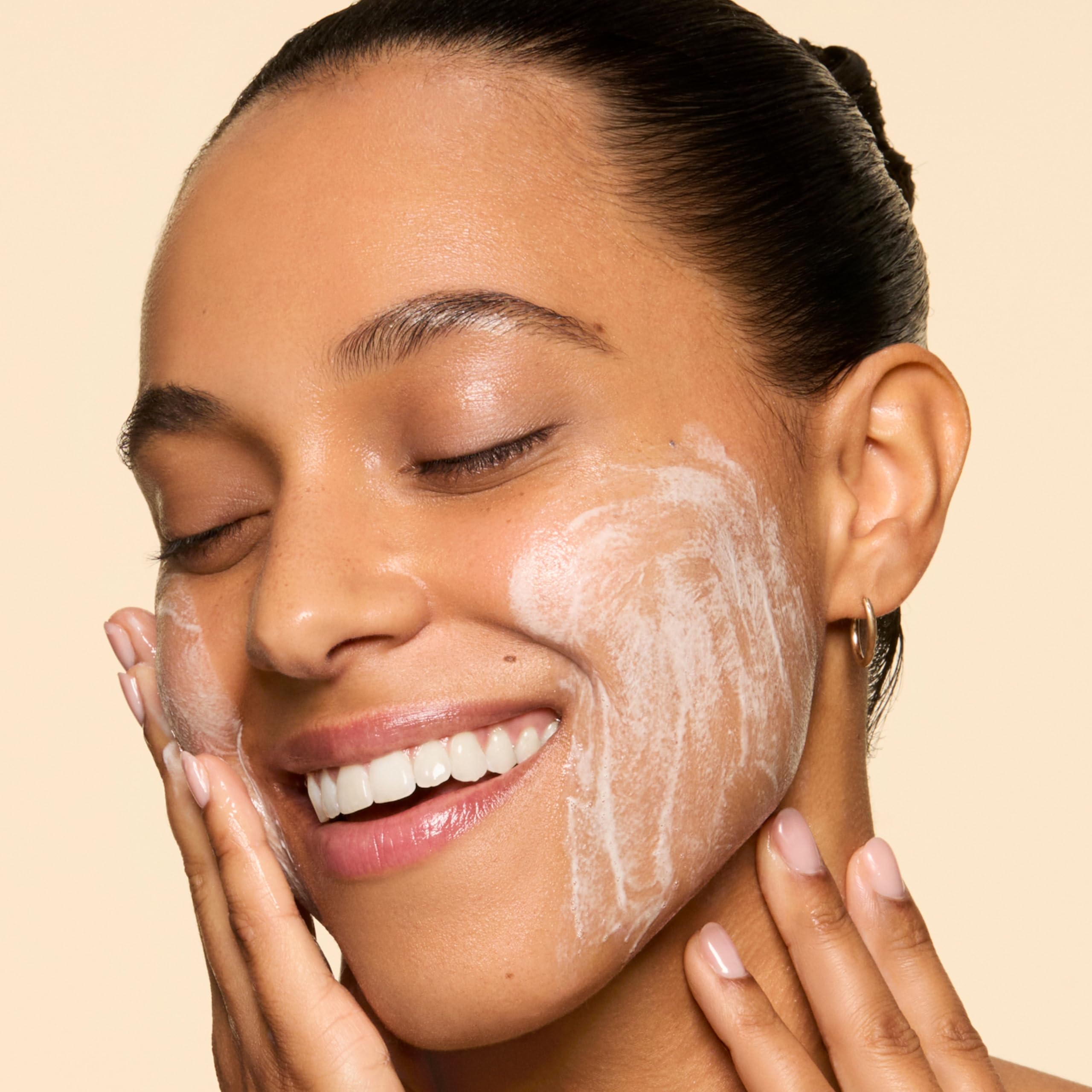 Honest Beauty ayuda a la barrera cutánea, piel más resistente.