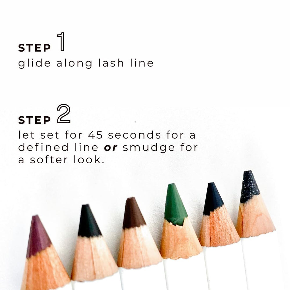 Honeybee Gardens uso multi para ojos y cejas para definir con tono uniforme