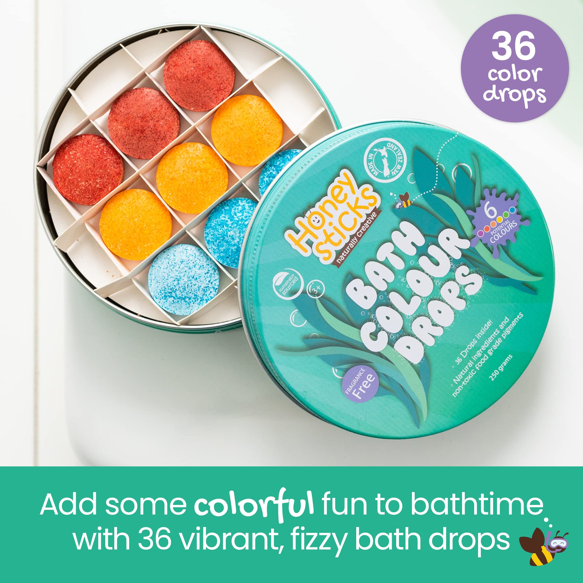 Honeysticks Bath Color Drops color-mixing in action encourages play.