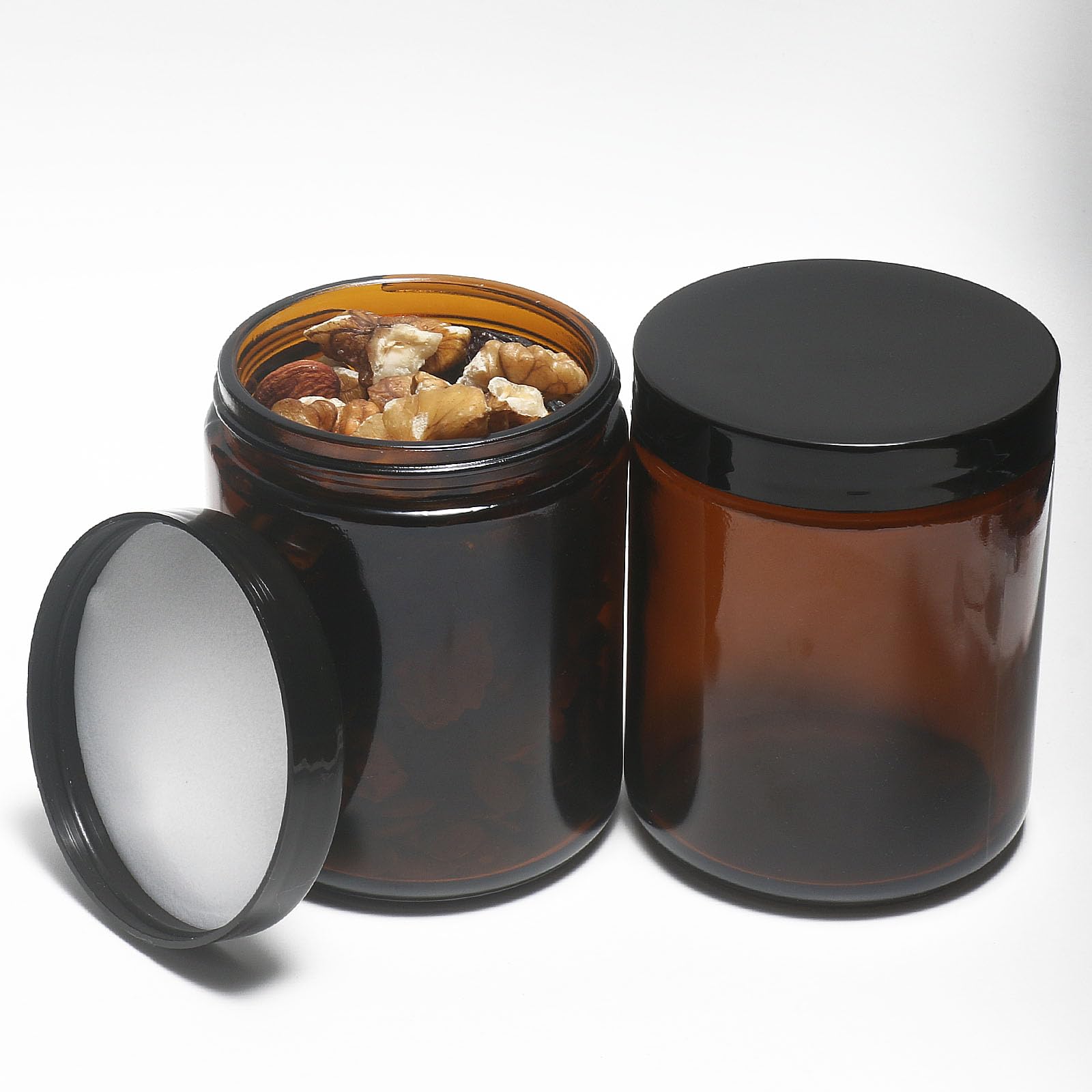 HORMERRY sealed amber jar shows light-blocking protection for sensitive formulas