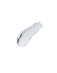 Hourglass Veil Mineral Primer swatch application demonstrating even, long-wearing makeup base.