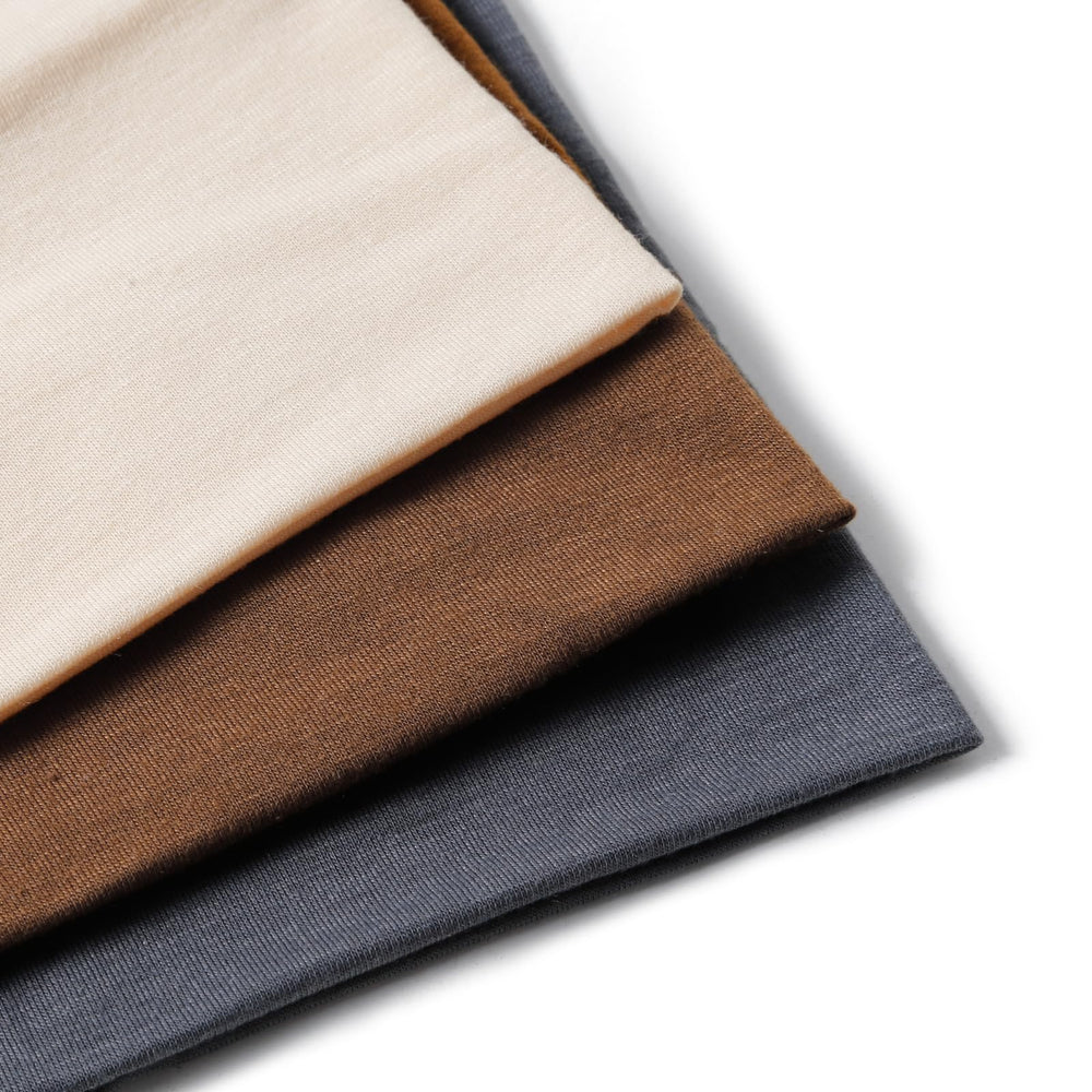 Huachi all-day comfort cloth headband stays soft against skin.