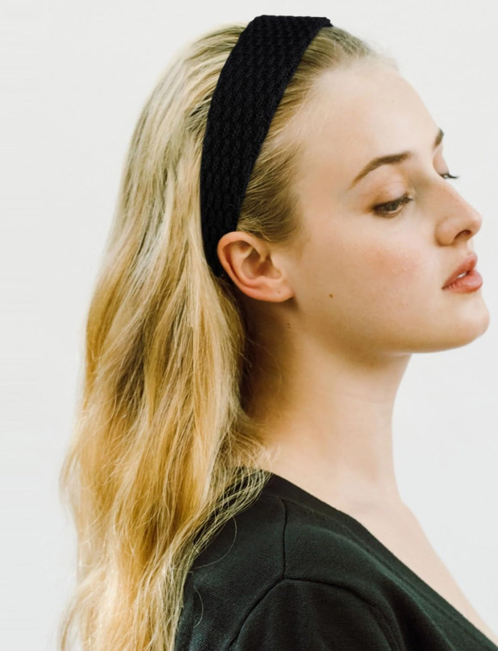 Perfecta para eventos o diario, Huachi banda tejida eleva tu look.