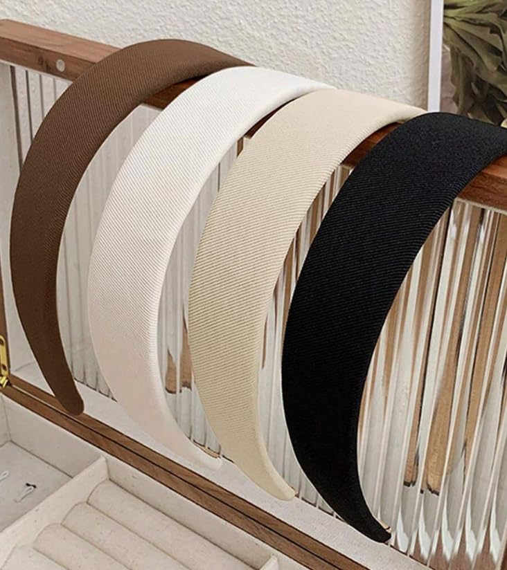 Diadema Huachi para mujer en blanco, estilo limpio y útil.