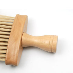 HUAYINGMEI neck brush offers comfortable contact on sensitive skin during trimming.