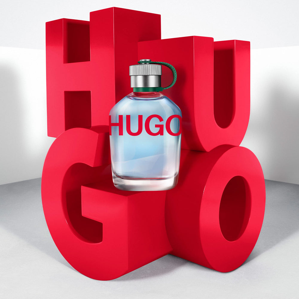 Note depiction of Hugo Man EDT with citrus and spicy leaves