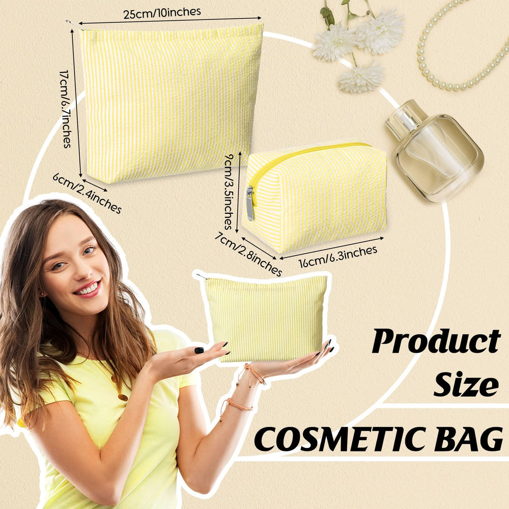 Huhumy seersucker makeup bag yellow zip closure; easy to open and secure.