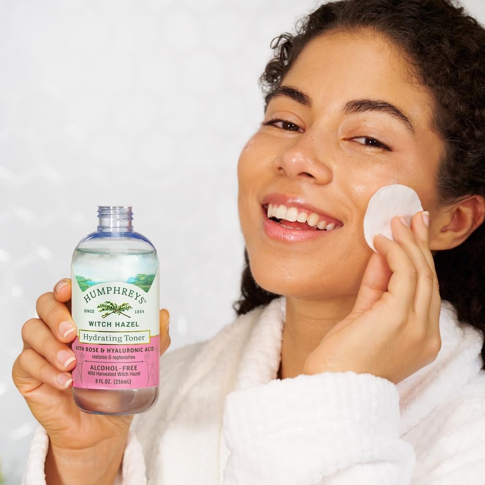 Humphreys Tónico con ingredientes naturales: hamamelis, ácido hialurónico y aloe.