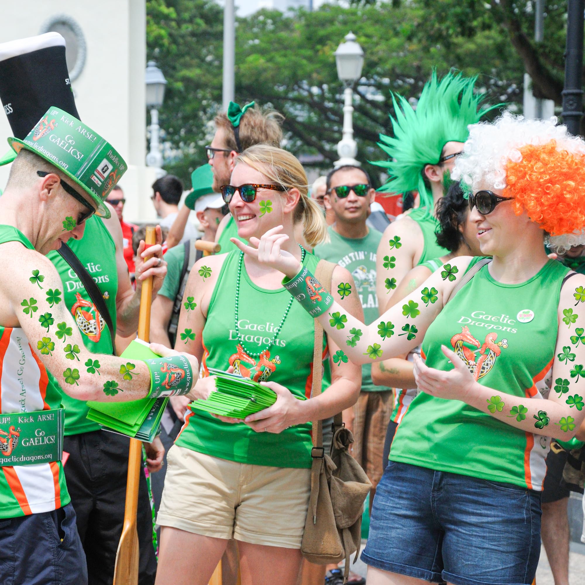 Photo prop-ready Huskein tattoos enhance parade memories.