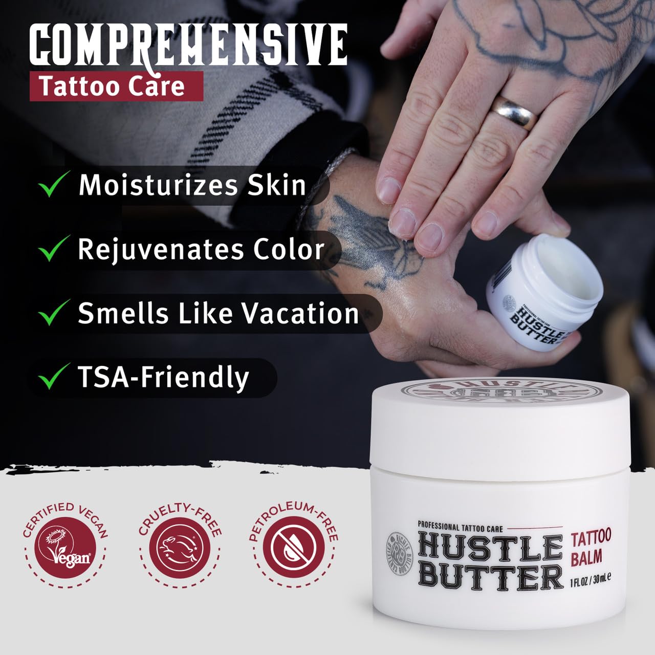 Curación de tatuaje con Hustle Butter Deluxe, hidratación suave.