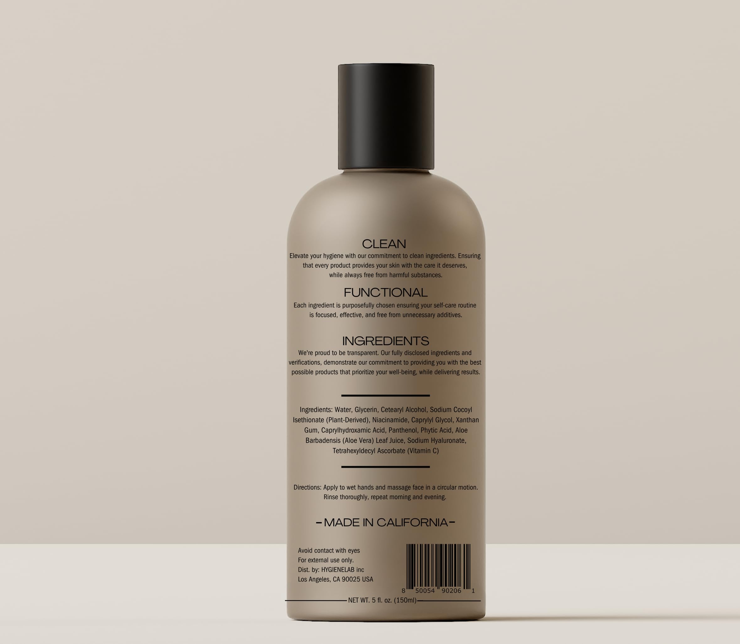 HygieneLab Face Wash Aloe soothing moisture on skin.