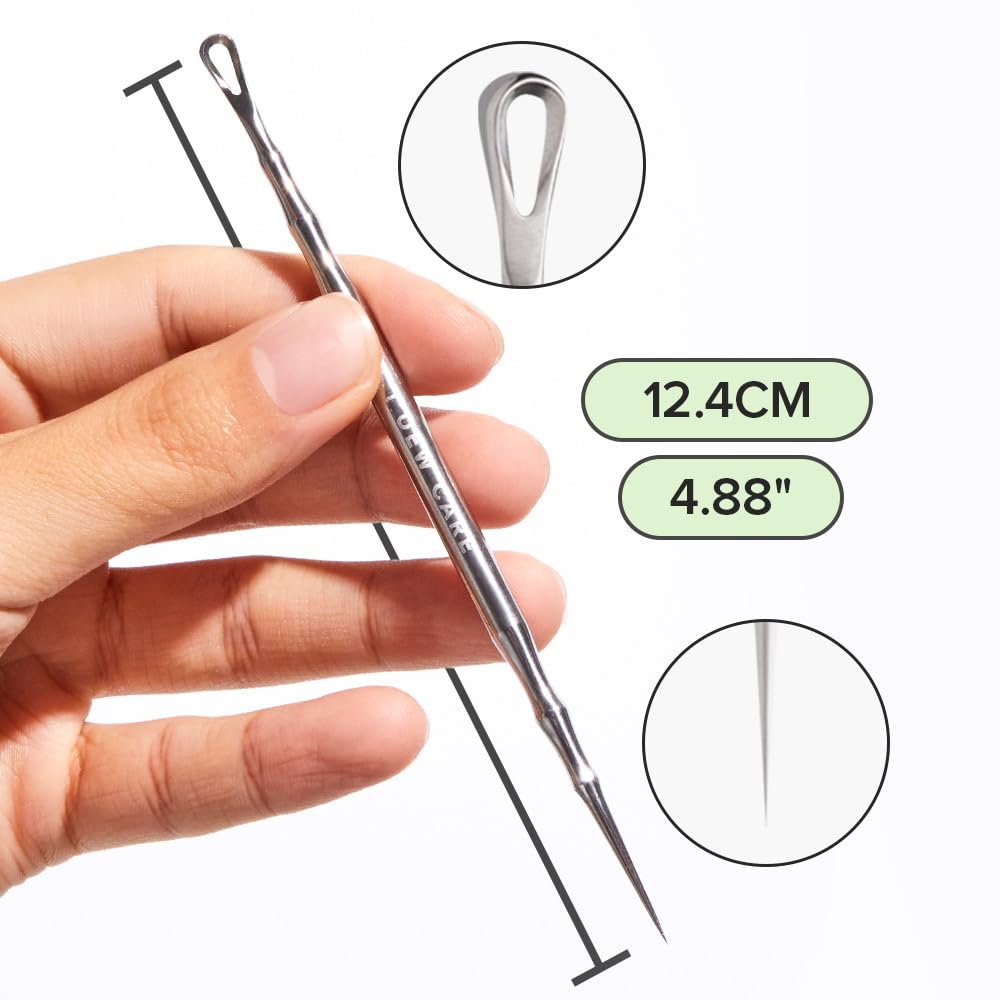 I DEW CARE Proper Popper compact tool supports clean blemish care anywhere.
