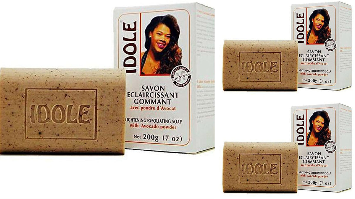 Idole: jabón exfoliante con polvo de aguacate, empaque de 3 unidades para cuidado diario.