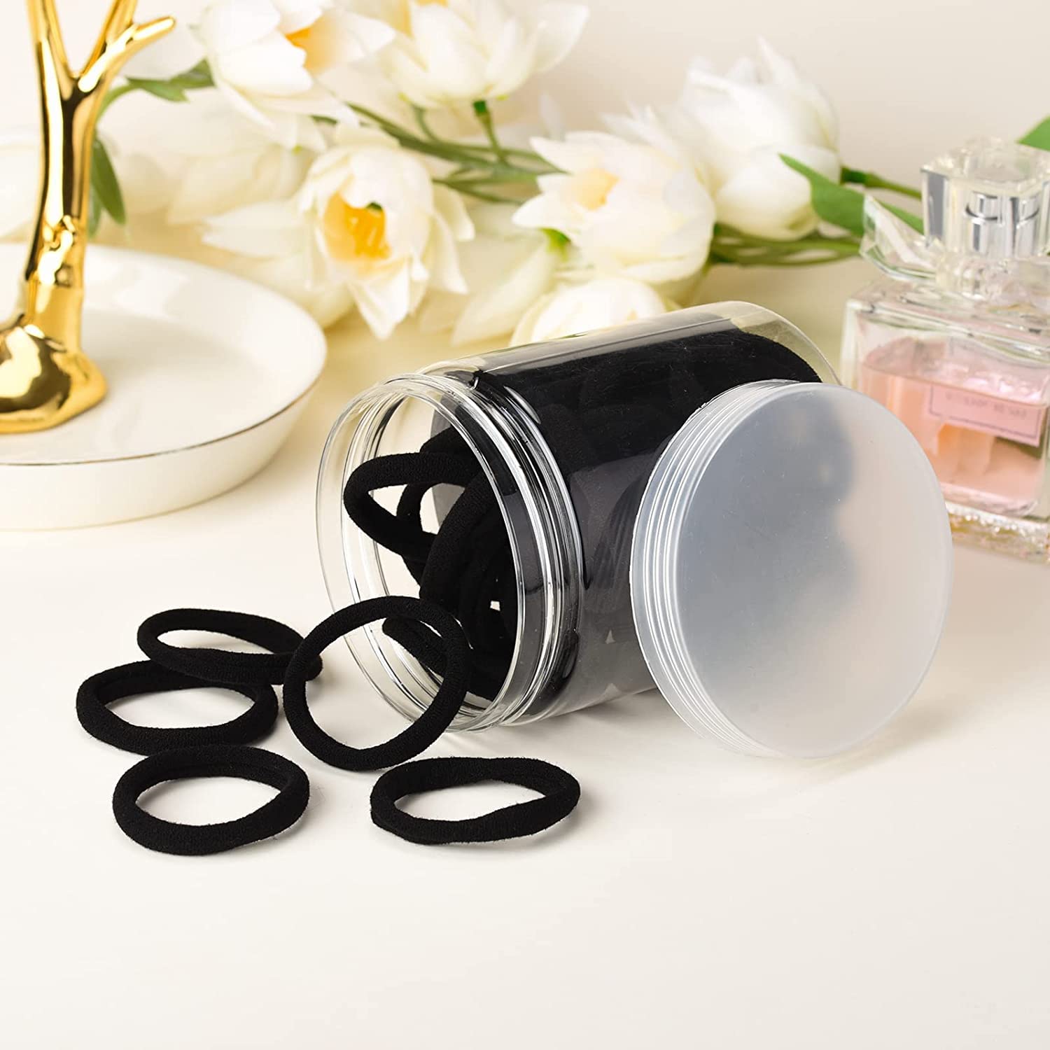 iFwevs packaging includes plastic jars for easy storage and transport.