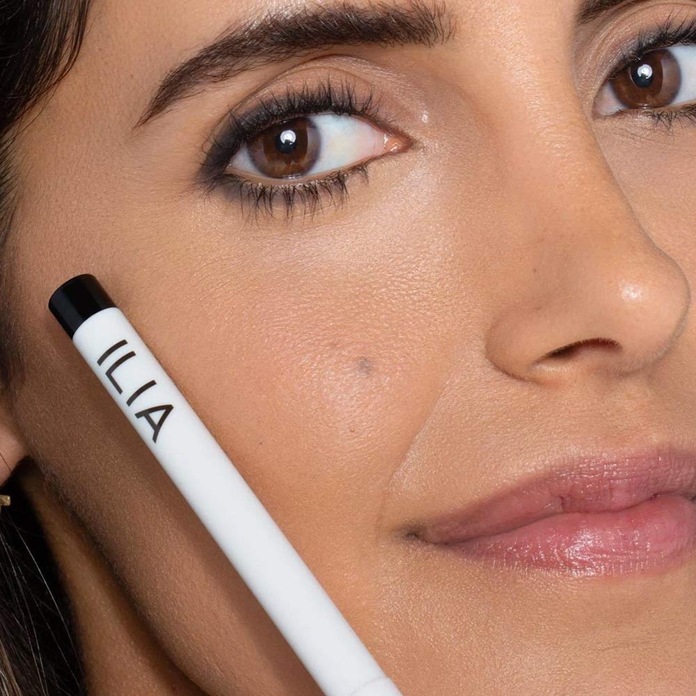 ILIA Clean Line Gel Liner built-in sharpener end keeps the tip clean