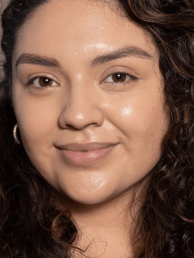 ILIA Hyaluronic acid plumps and hydrates for a fresh look