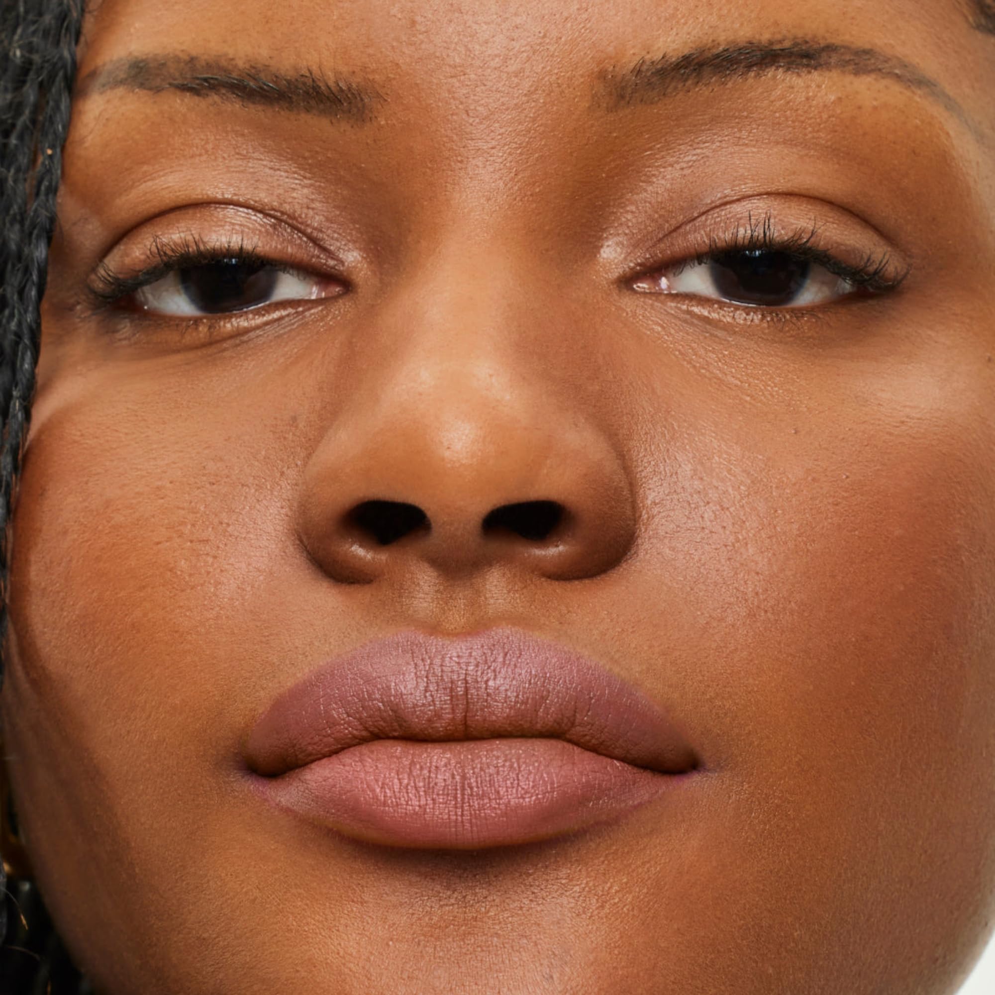 ILIA Lip Sketch Hydrating Crayon Untitled nourishes lips with rosehip oil.