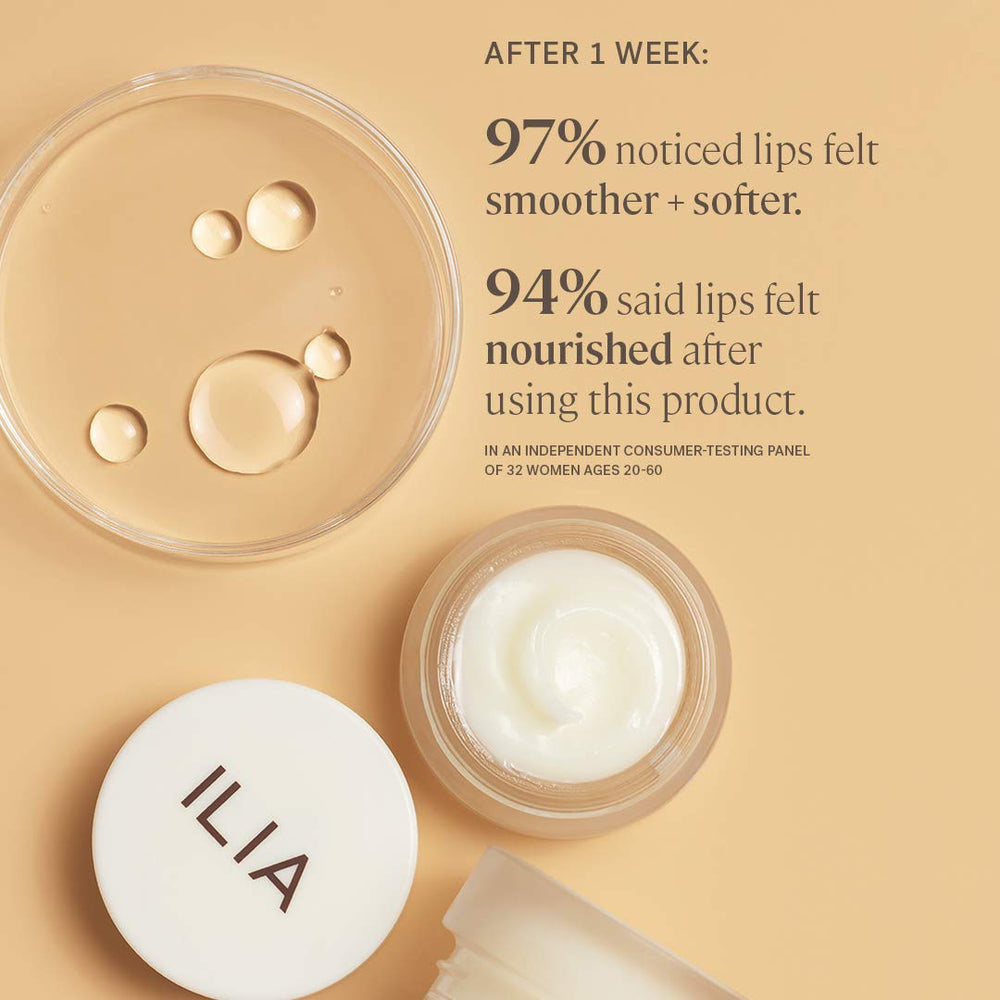 Papaya enzyme close-up emphasizes gentle exfoliation for lip care.