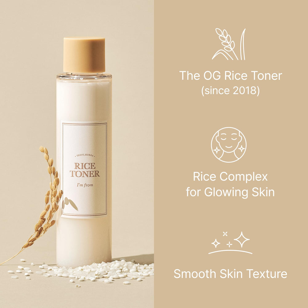 I'm from Rice Toner Mini: mezcla de agua y emulsión para hidratación profunda.