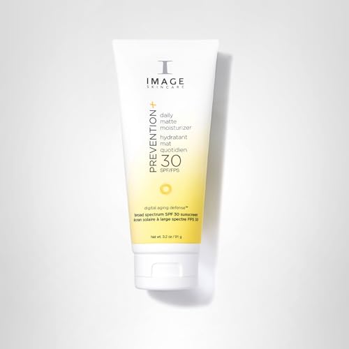IMAGE Skincare PREVENTION+ SPF 30 label detail highlighting sunscreen filters.