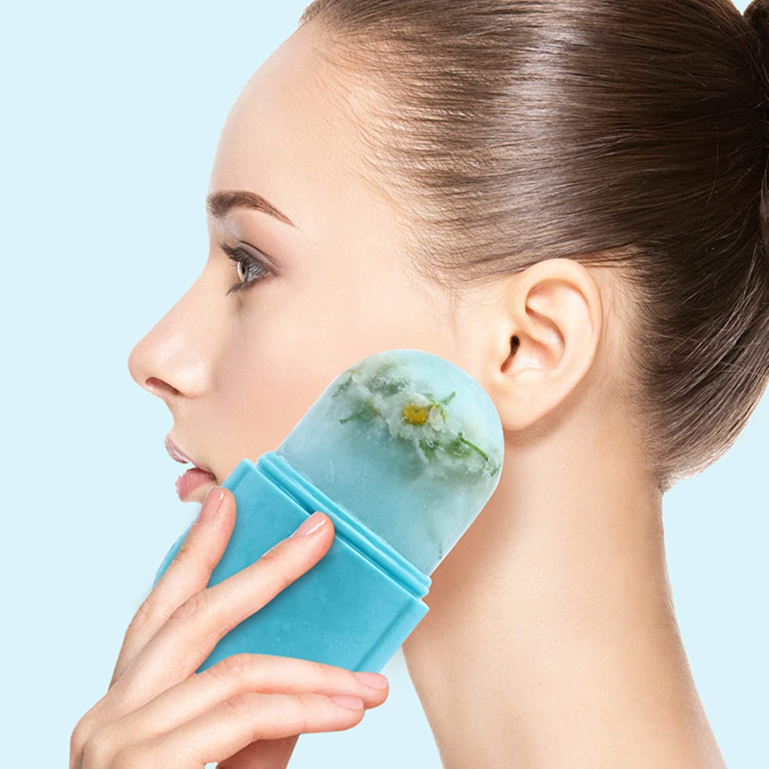IMEASY travel-friendly ice roller fits in your bag for on-the-go refresh.