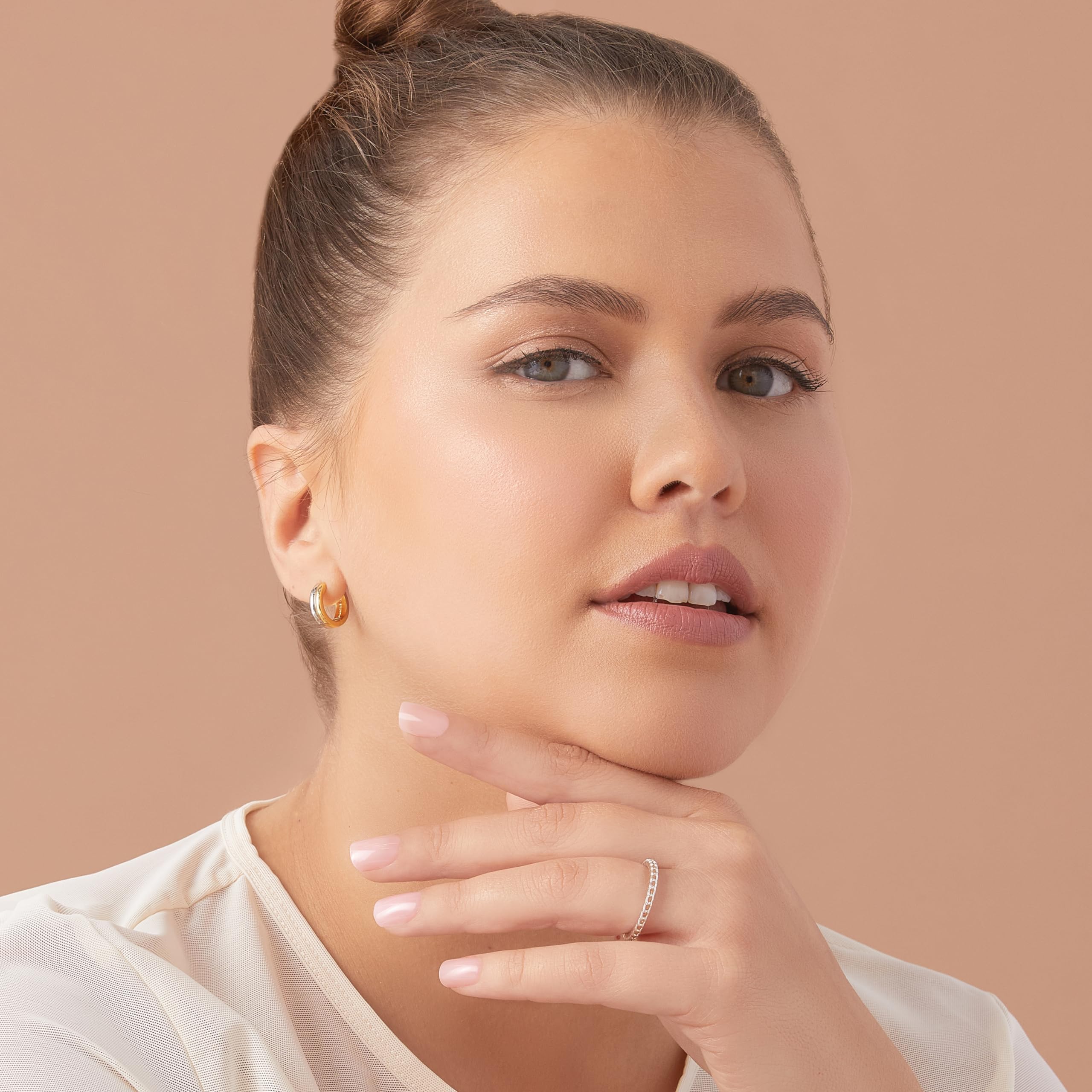 Colección tonos desnudos de imPRESS para looks limpios y sofisticados