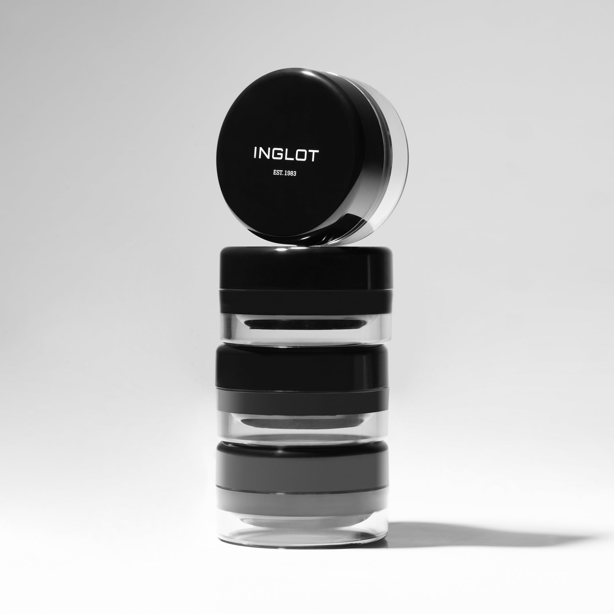 Inglot AMC Eyeliner Gel smudge-proof formula on skin.