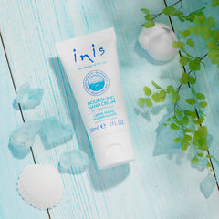 Inis the Energy of the Sea hand cream fast-absorbing texture leaves no residue after washing hands.