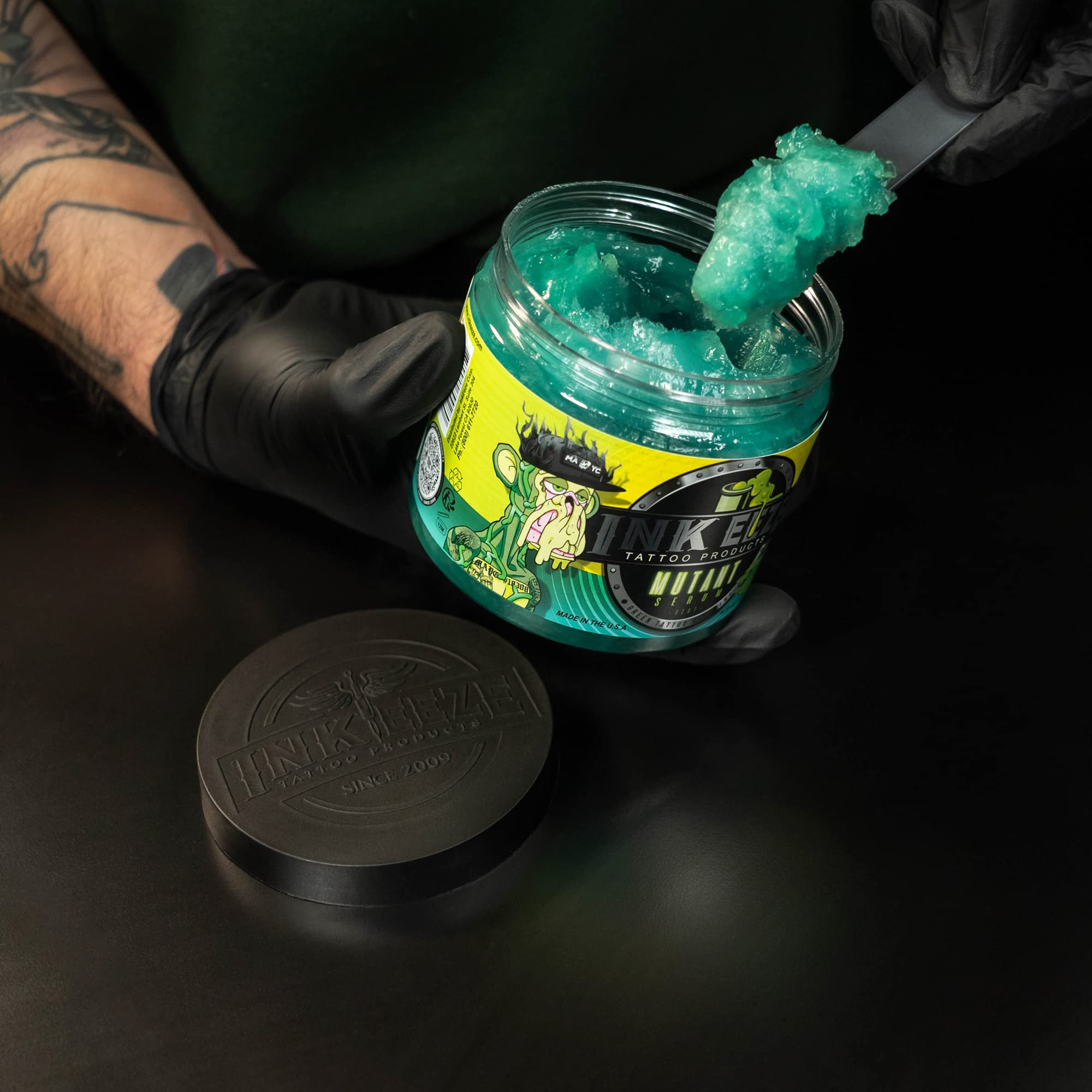 Close-up of the Mutant Serum bottle cap for precise application.