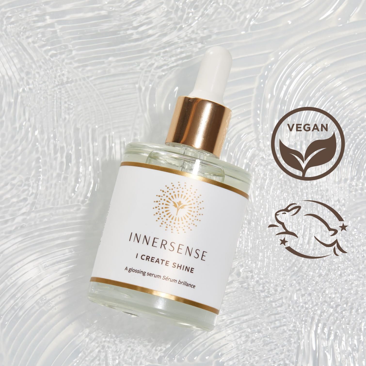 INNERSENSE Create Shine hair close-up reveals radiant shine on strands.