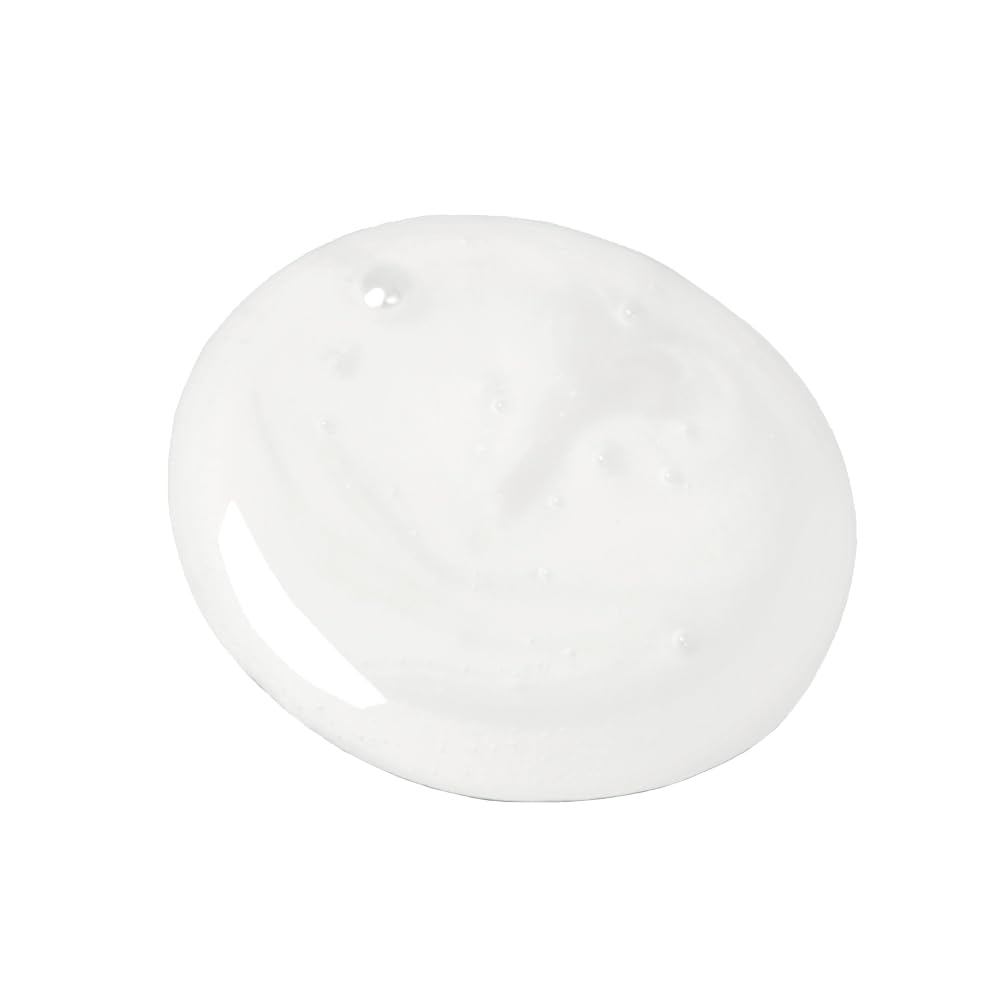 INNERSENSE Hydrating Cream Hairbath close-up highlights raw shea butter for nourishing moisture.