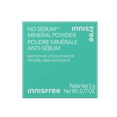 Innisfree No Sebum Matte Mineral Powder con aplicador, ideal para retoques rápidos durante el día.