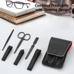 Insaizom Cool Manicure Set clippers close-up, engineered for precise cuts.