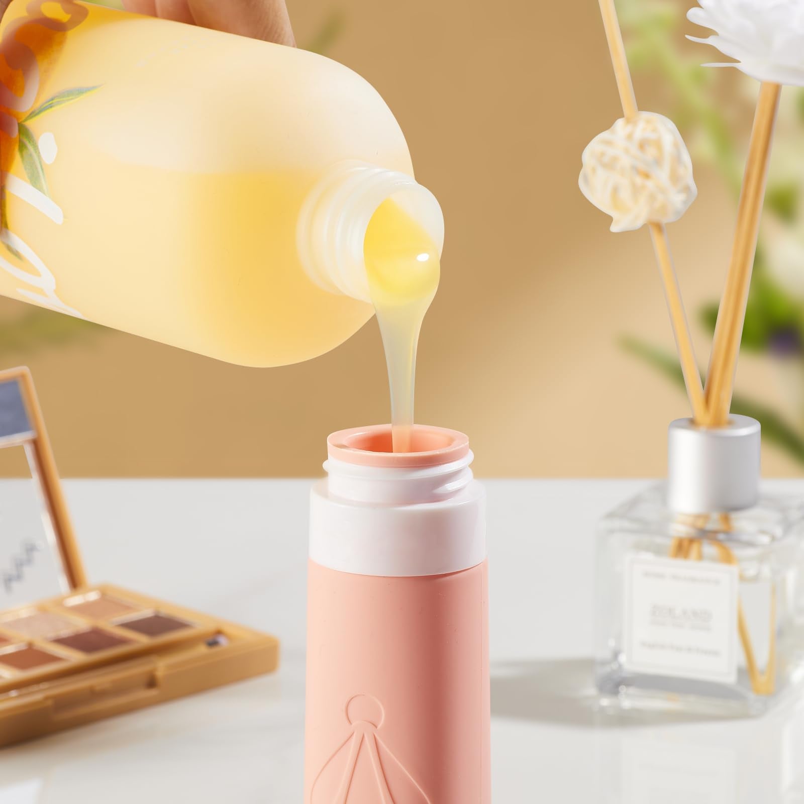 INSFIT BPA-free silicone travel containers offer safe, flexible packaging for liquids.