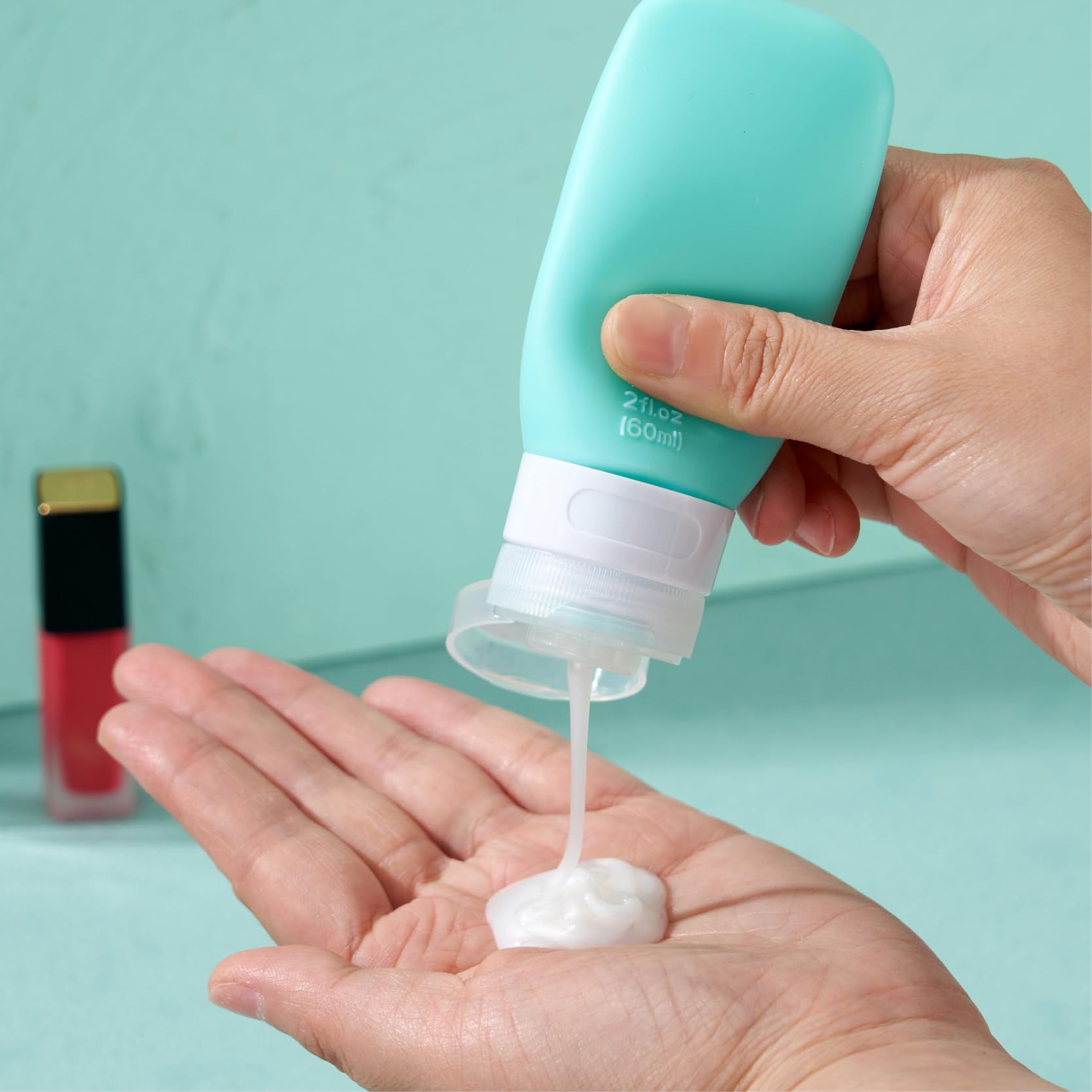 INSFIT travel bottles with color labeling stickers for quick content differentiation