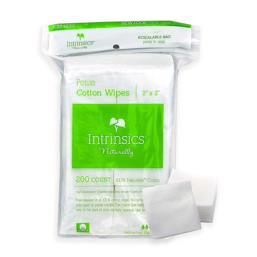 Intrinsics Petite cuadro de algodón 2x2 para limpieza facial suave sin pelusas.